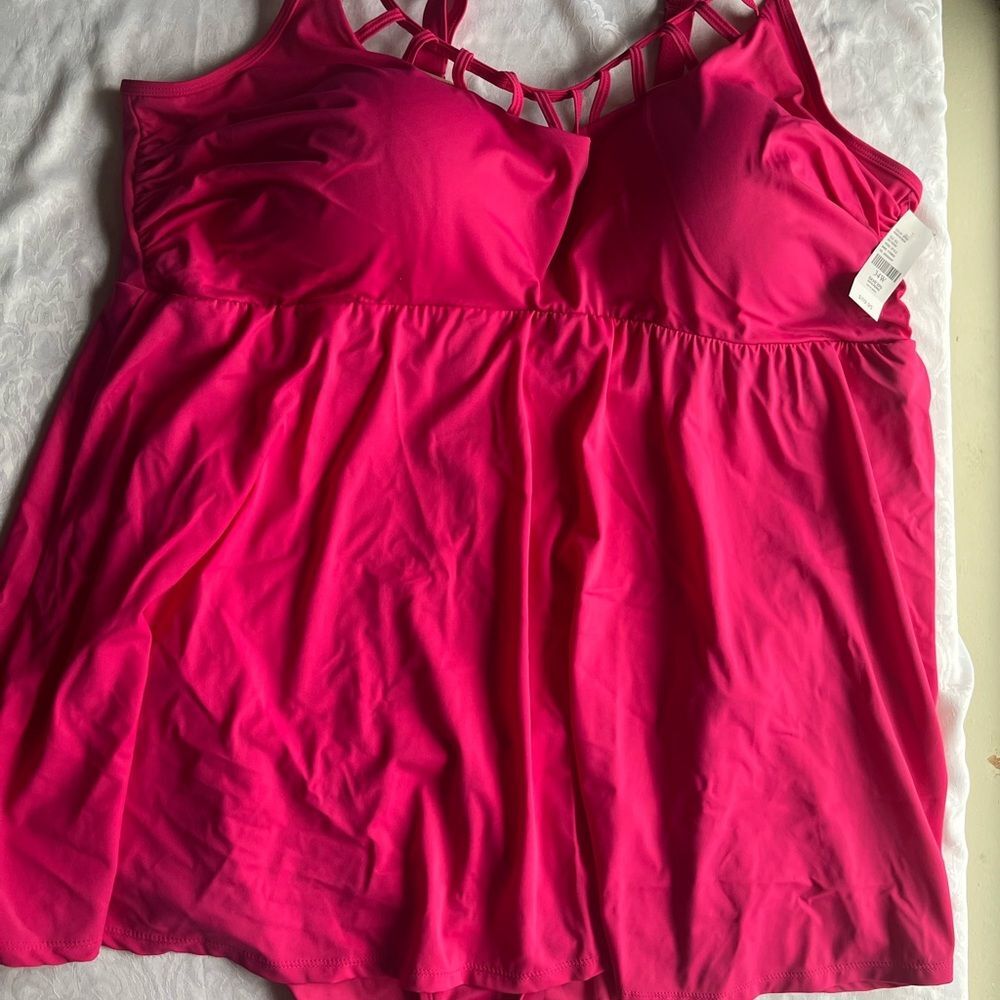 Catherine’s Women's 34W Pink Swimsuit swim wear NWT